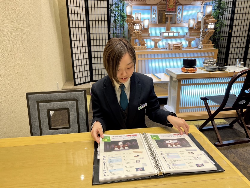 スタッフの仕事風景